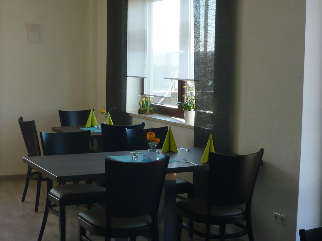 Landgasthof Felsenkeller Dinkelsbuehl Ngoại thất bức ảnh